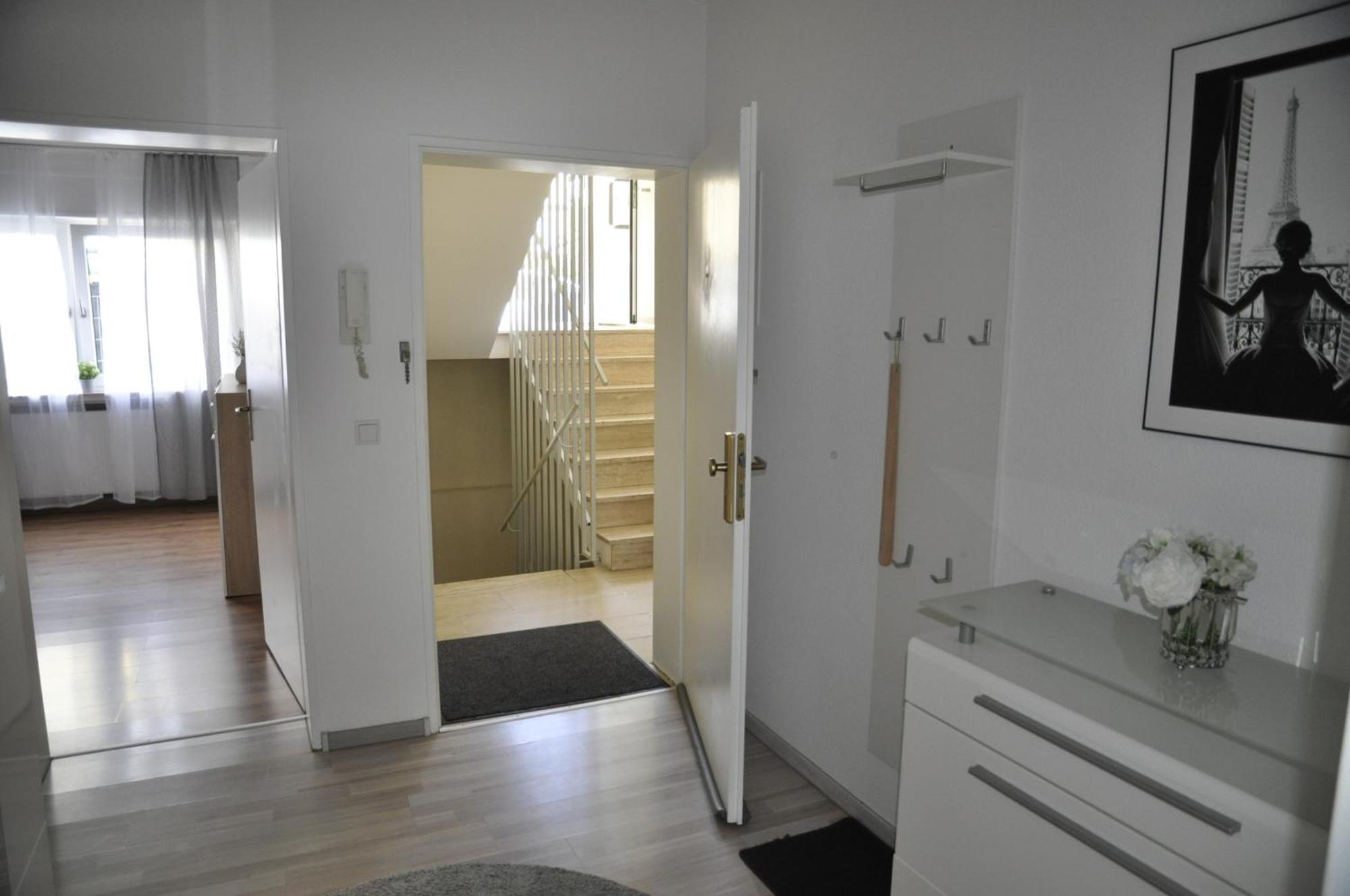 Kurstadt Apt Moderne 2Zkb Balkon-Pkw- Stellplatz Check-In 7-24 H Bad Nauheim Dış mekan fotoğraf
